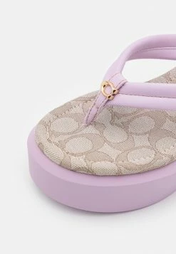 Hot Sale ⭐ Coach FRANKI - T-bar 🩴 Sandals - Violet 😍 13 Hot Sale ⭐ Coach FRANKI - T-bar 🩴 Sandals - Violet 😍 -Coach Sales 056fd7fae1354ff19e4741ed8fb93618