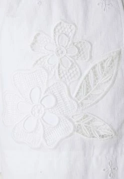 Coupon 😀 Coach BRODERIE ANGLAISE - Shorts - Offwhite 👏 -Coach Sales 098117f435d745ff842eb737255c47ff