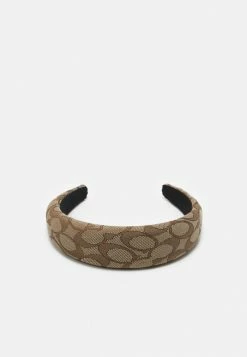 Cheapest ⭐ Coach SIGNATURE HEADBAND - Hair Styling Accessory - Khaki 🛒 -Coach Sales 11c0581fcbb74a4baa40f18dfb9532cd