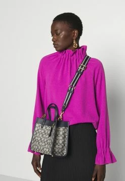 Best deal 🤩 Coach COLORBLOCK BADGE FIELD TOTE CROSSBODY - 👜 Handbag - Midnight Navy 😀