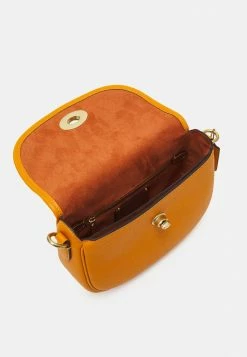 Best deal 🥰 Coach POLISHED PEBBLE WILLOW SADDLE - Across Body Bag - Papaya 🥰 -Coach Sales 2c95bd07a0c140a69f95a9d0b7d45390