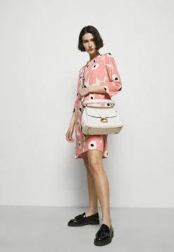 Outlet ✨ Coach SOFT PEBBLE MAY SHOULDER BAG - 👜 Handbag - Chalk 👏