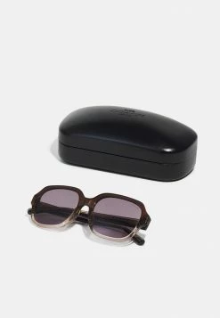 Brand new ⌛ Coach 👓 Sunglasses - Transparent Brown 🌟 -Coach Sales 3fcf8cb8caaf40af9465160d99070419