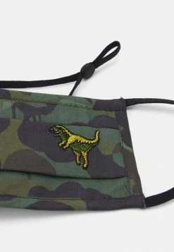 Hot Sale ๐ Coach REXY WILD BEAST CAMO FACE MASK - Community Mask - Green/black ๐ 5 Hot Sale ๐ Coach REXY WILD BEAST CAMO FACE MASK - Community Mask - Green/black ๐ -Coach Sales 41cfc9a9b32c47bca68a77832ee683f5