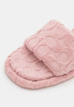 Top 10 🎁 Coach BRIDGETT TERRY CLOTH - Slippers - Carnation ✔️ -Coach Sales 56c0a1d875cc4de68219652a929453a2