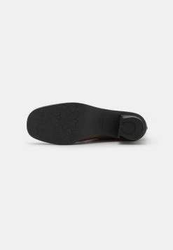 Discount 👍 Coach GABI BOOTIE - Classic Ankle 🥾 Boots - Saddle 🔔 -Coach Sales 6559536a03df495785da7bd413731aa2