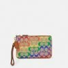 Cheap 🔔 Coach PRIDE 🧥 COATED SIGNATURE SMALL WRISTLET - Clutch - Tan Natural/multi ⌛