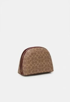 Cheapest ๐ Coach ๐งฅ COATED SIGNATURE JULIENNE COSMETIC CASE - Wash Bag - Tan/rust โญ 5 Cheapest ๐ Coach ๐งฅ COATED SIGNATURE JULIENNE COSMETIC CASE - Wash Bag - Tan/rust โญ -Coach Sales 7cb47ef748be4e1b92b7937f7f464a29