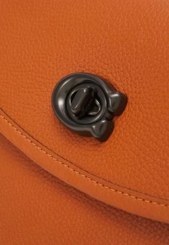 Cheap ✔️ Coach POLISHED PEBBLE WILLOW SADDLE - Across Body Bag - Canyon Multi ❤️ -Coach Sales 82bc5dd61c4b456ab47c5e2d932dd8e8