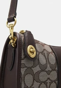 Deals 👍 Coach ORIGINALS SIGNATURE SWINGER - 👜 Handbag - Oak Maple ⭐ -Coach Sales 9f94e2fd71f4452b9a00b7f0efd46777