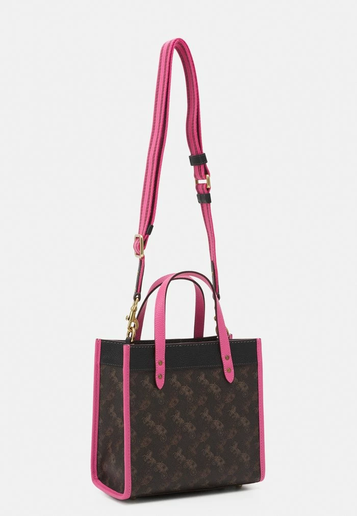 Coupon ๐ Coach HORSE AND CARRIAGE WITH BADGE ๐งฅ COATED FIELD TOTE - Tote Bag - Truffle Petunia ๐ฅฐ 2 Coupon ๐ Coach HORSE AND CARRIAGE WITH BADGE ๐งฅ COATED FIELD TOTE - Tote Bag - Truffle Petunia ๐ฅฐ - Image 2