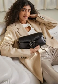 Coach Sales -Coach Sales a2d80bf54e4c47689ab384740dfe00a4