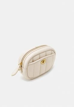 Cheap ❤️ Coach QUILTED CAMERA BAG - Across Body Bag - Chalk 🌟 -Coach Sales ab3a31a80d254ca58c1f2a299c8bac86