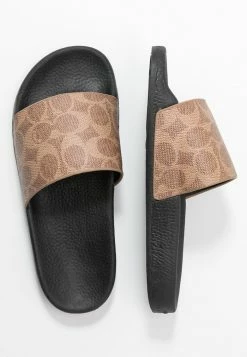 Discount 🔥 Coach UDELE SPORT SLIDE SIGNATURE 🧥 COATED - Mules - Tan 👏 -Coach Sales ac4913abc82b4c4ca69ba80c24e5c7e7