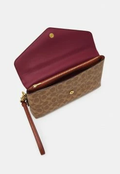 Best reviews of 👍 Coach COLORBLOCK SIGNATURE WRISTLET - Clutch - Tan Rust ✔️ -Coach Sales b00800a1e8df4289947fbac845834cce