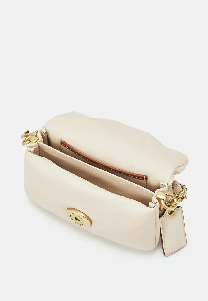 Wholesale โญ Coach COVERED CLOSURE PILLOW TABBY SHOULDER BAG 7 - ๐ Handbag - Ivory ๐ 4 Wholesale โญ Coach COVERED CLOSURE PILLOW TABBY SHOULDER BAG 7 - ๐ Handbag - Ivory ๐ - Image 4