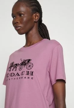 Deals 🎉 Coach EVERGREEN HORSE AND CARRIAGE TEE - Basic T-shirt - Violet Orchid ✔️ -Coach Sales cfbfb90299e4479ca0ea324ef38dd668