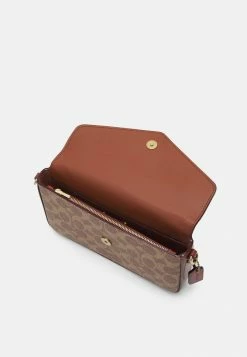 Deals 😀 Coach SIGNATURE CROSSBODY - Across Body Bag - Tan/rust 🤩 -Coach Sales df036b9aa7a1450e9989078b26112ecd