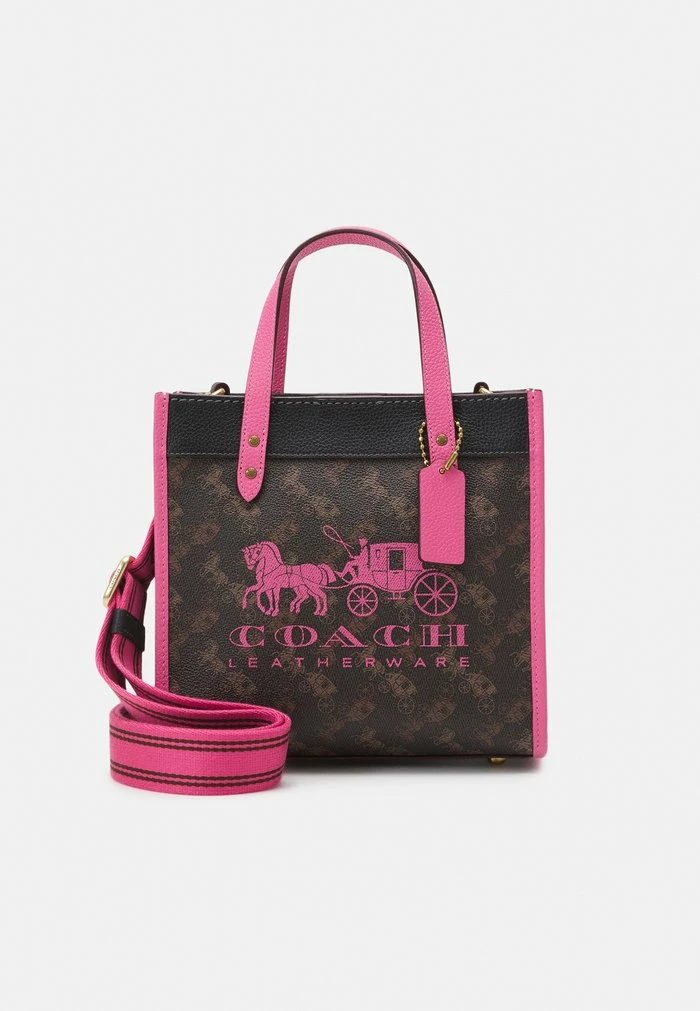 Coupon ๐ Coach HORSE AND CARRIAGE WITH BADGE ๐งฅ COATED FIELD TOTE - Tote Bag - Truffle Petunia ๐ฅฐ 1 Coupon ๐ Coach HORSE AND CARRIAGE WITH BADGE ๐งฅ COATED FIELD TOTE - Tote Bag - Truffle Petunia ๐ฅฐ