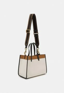 Top 10 😉 Coach COLORBLOCK BADGE FIELD TOTE - 👜 Handbag - Chalk/multi 🔥 -Coach Sales f8ce584ae2904174b2450ec92da849ce